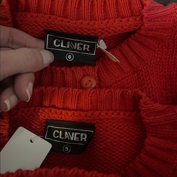 Vintage Red Christmas Tree Sweater - hand loomed in Peru - Picture 9 of 9